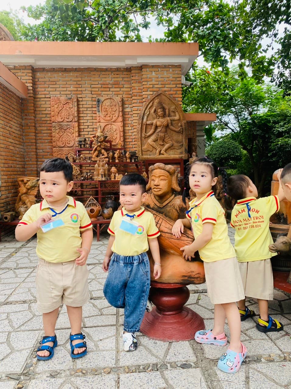 Khoảnh khắc 7